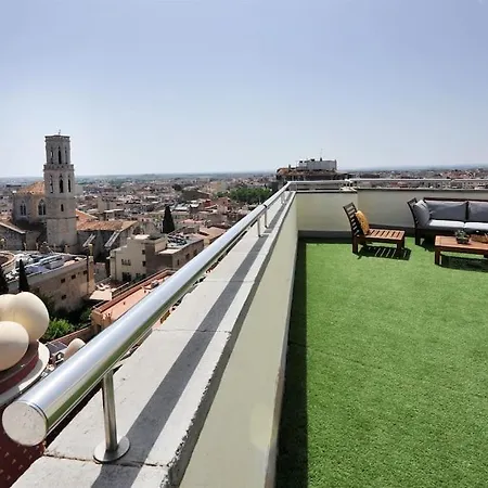 Atico Frente Al Museo Dali Apartment Figueres (Girona)